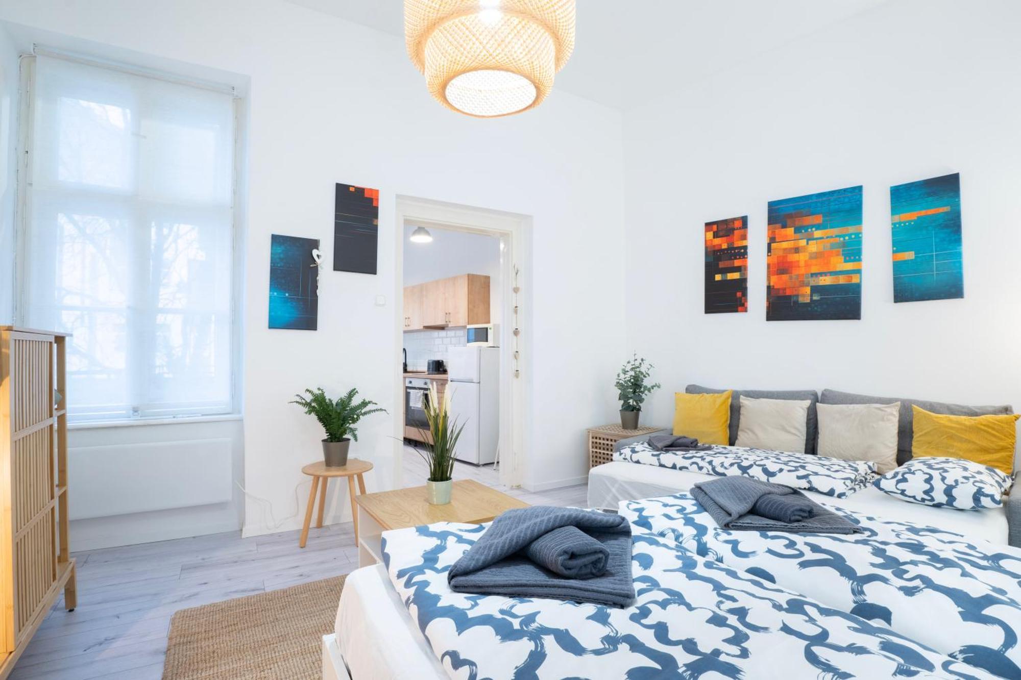 Studio In The Heart Of Party District Ka28 Boedapest Buitenkant foto